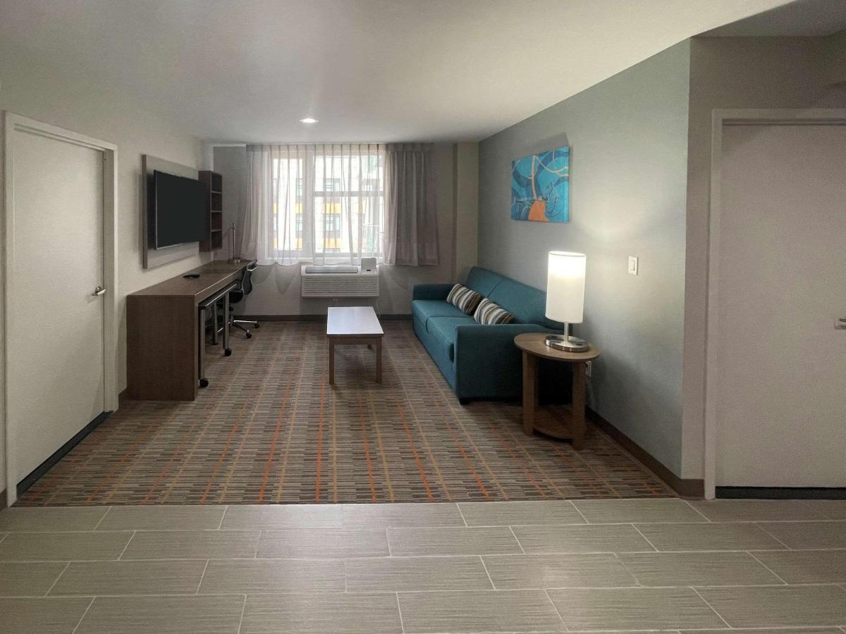Mainstay Suites Нью-Йорк Экстерьер фото