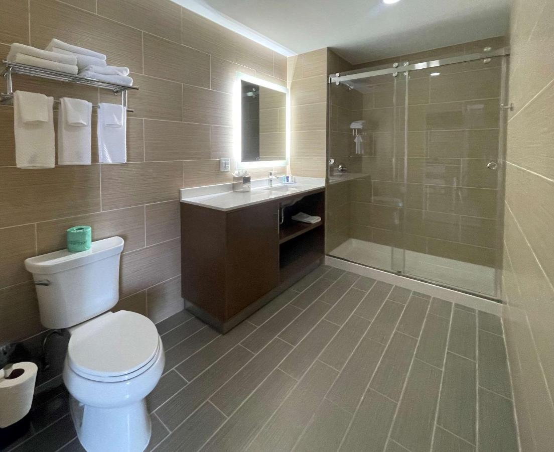 Mainstay Suites Нью-Йорк Экстерьер фото
